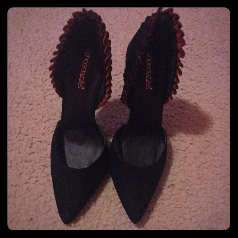 New shoe dazzle heels w/out strap, OFFERS WELCOME!